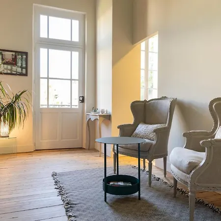 Numero22 D'hotes Nocleg ze śniadaniem 4*